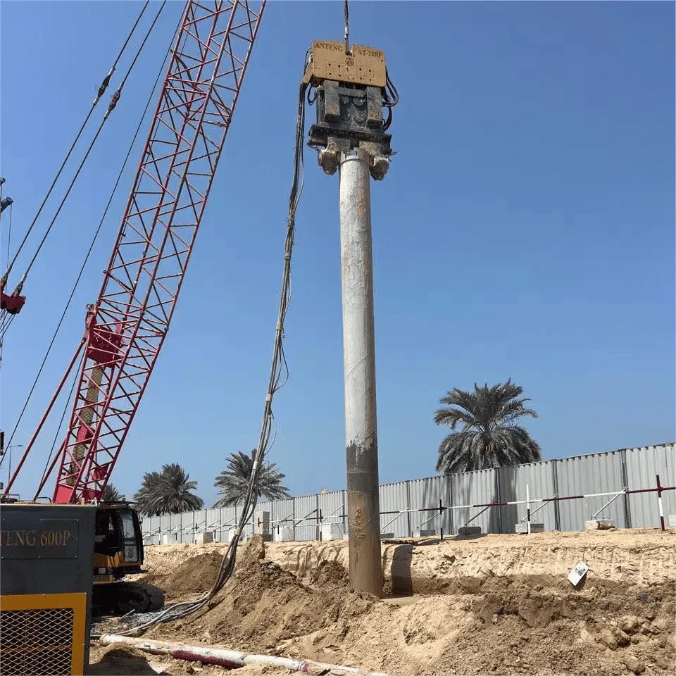 Vibro hammer working on the construction site